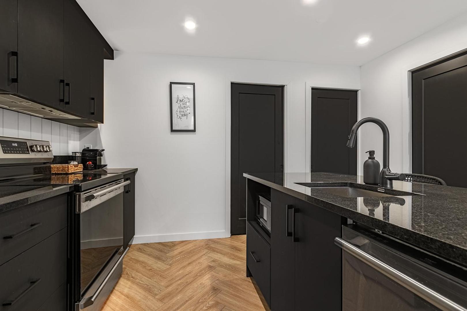 Les Appartements Du 300 Québec Zewnętrze zdjęcie